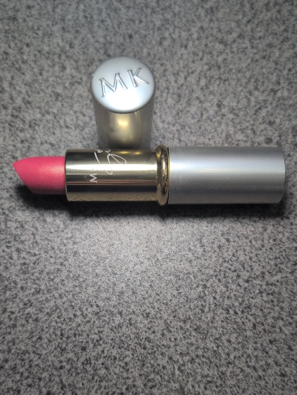 NWOB Mary Kay Signature Creme Lipstick  Pink Satin